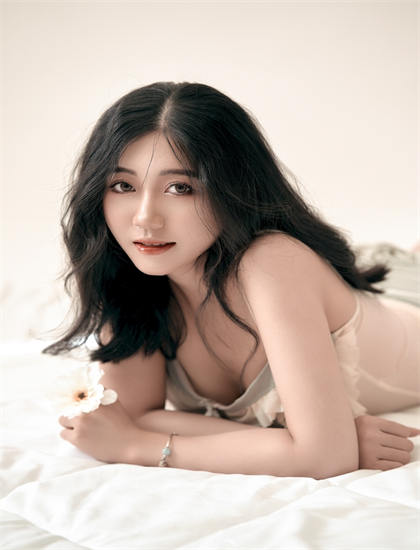 深度探索：醉玲珑番外之玲珑醉梦宗教的思想内涵与象征意义——一次全面的艺术分析